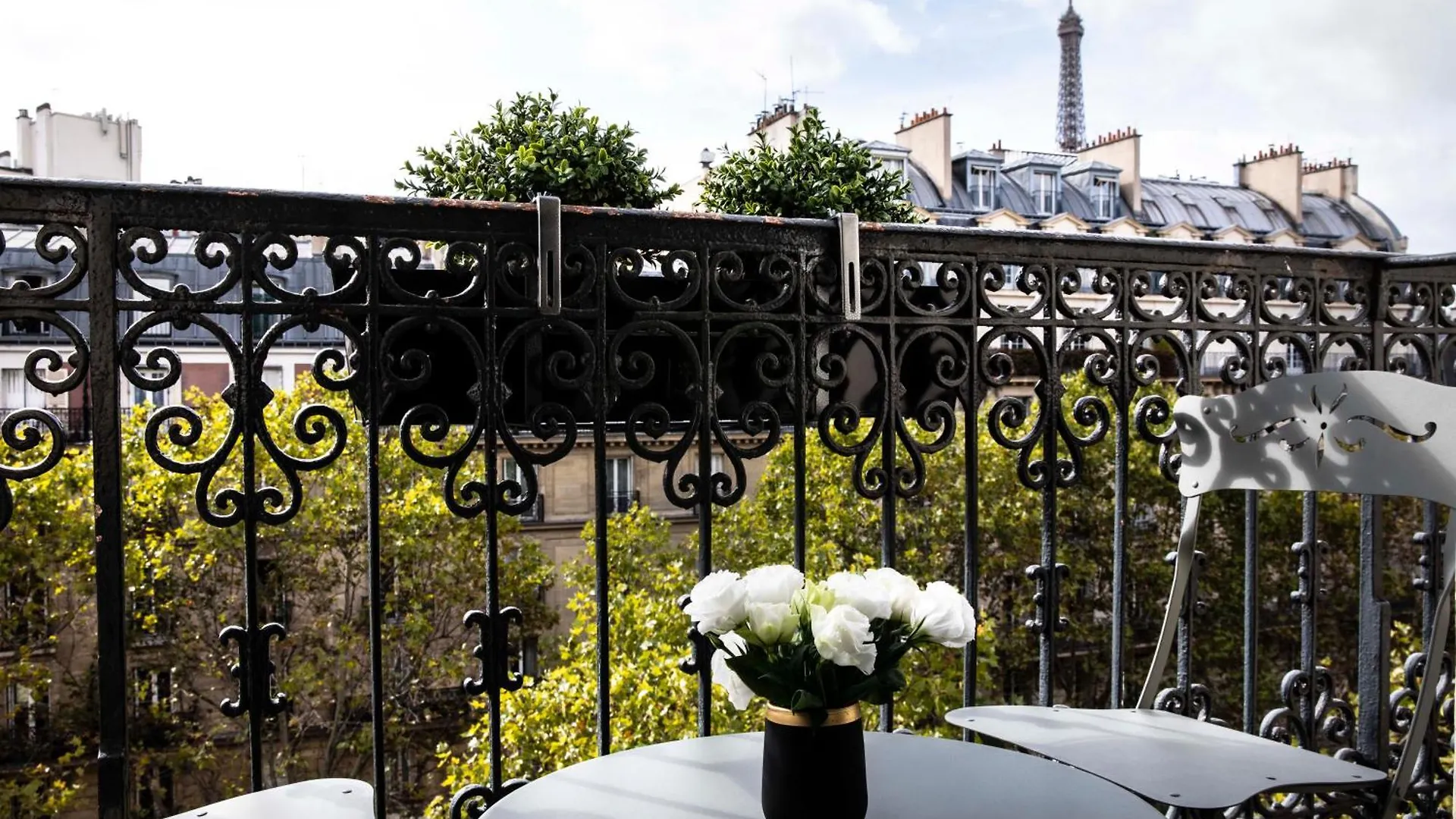 Rayz Eiffel Paris