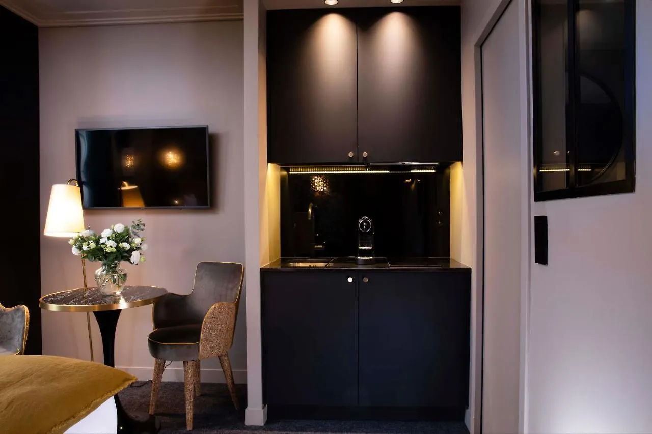 Hotel apartamentowy Rayz Eiffel Paryż